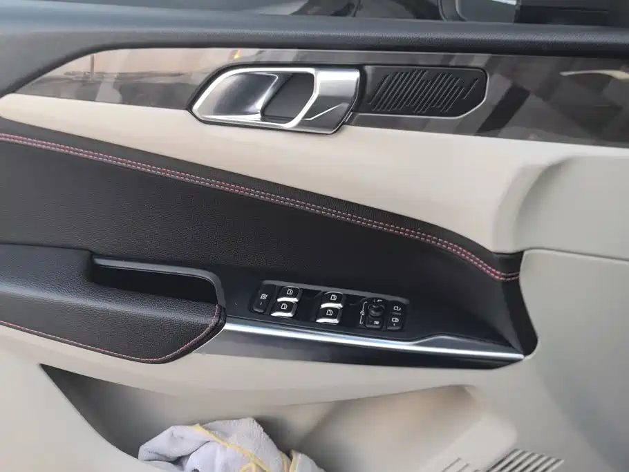Lynk & Co 02 2019 2019 1.5T DCT 2WD Shine Edition China VI