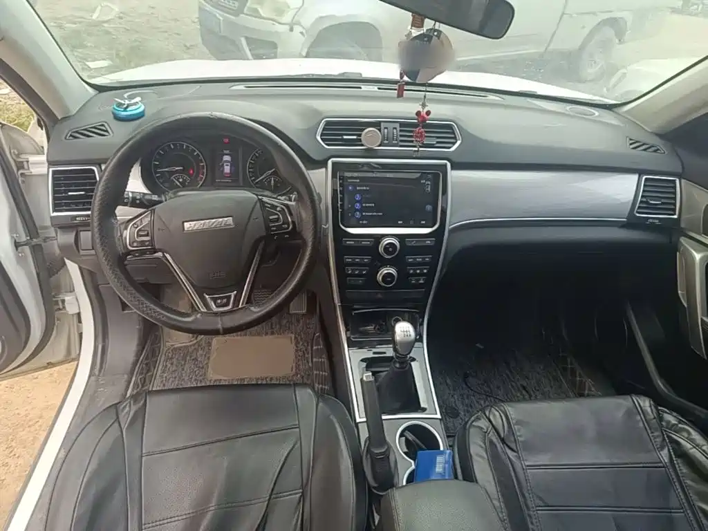 Фото 10 - Haval H2