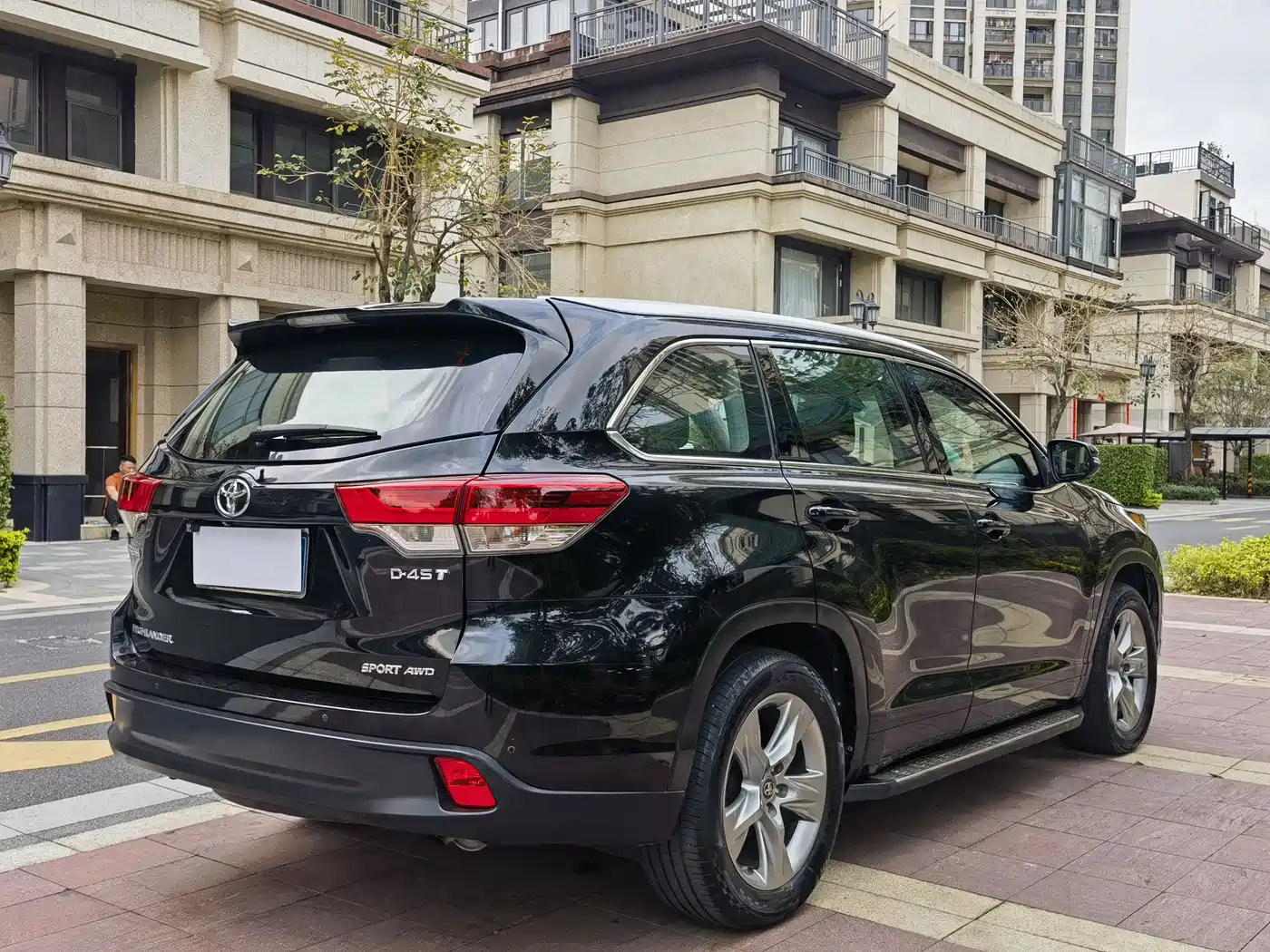Toyota Highlander 2018 2.0T 4WD Luxury 7-seater China VI фото 7