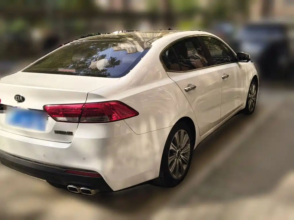 Фото 6 - Kia K4