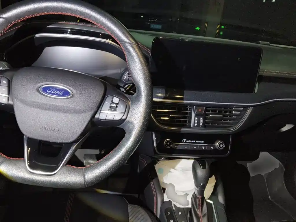 Photo 5 - Ford Focus