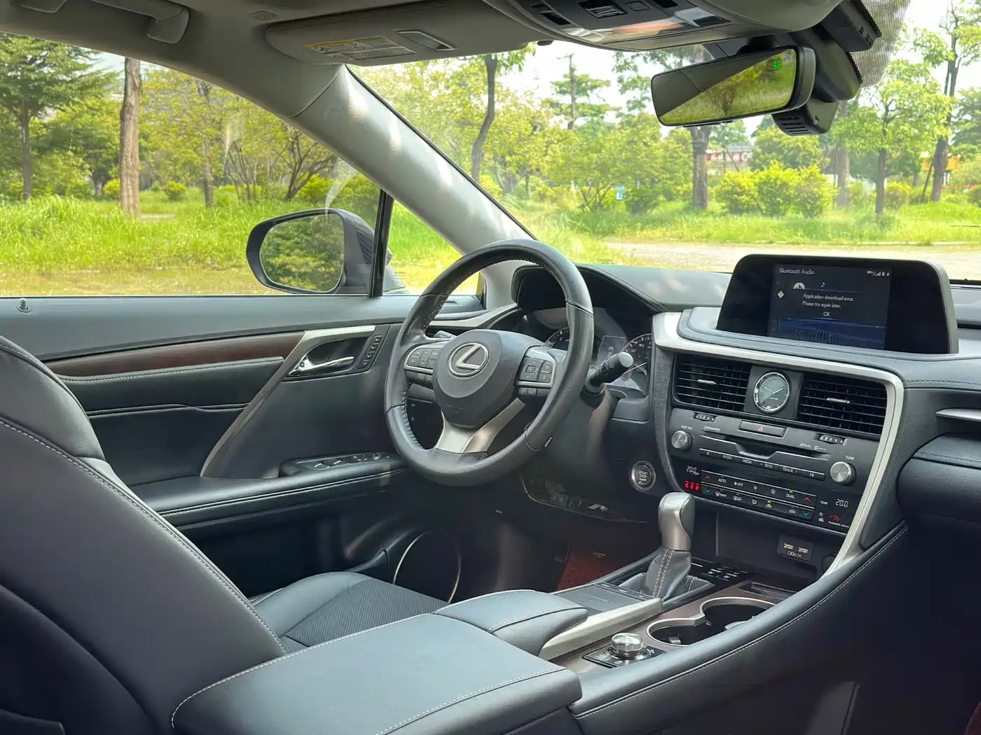 Фото 21 - Lexus RX