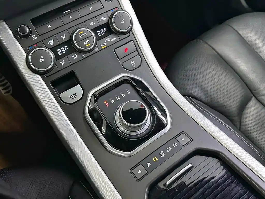 Photo 16 - Land Rover Range Rover Evoque (Import)
