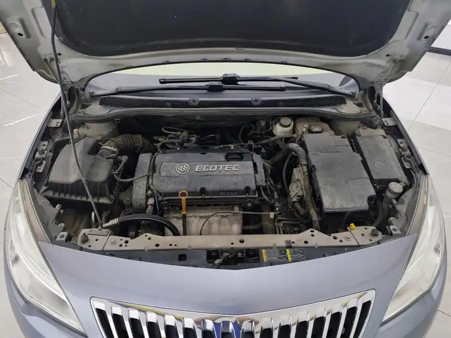 Buick Excelle 2012 2010 XT 1.6L Automatic Fashion