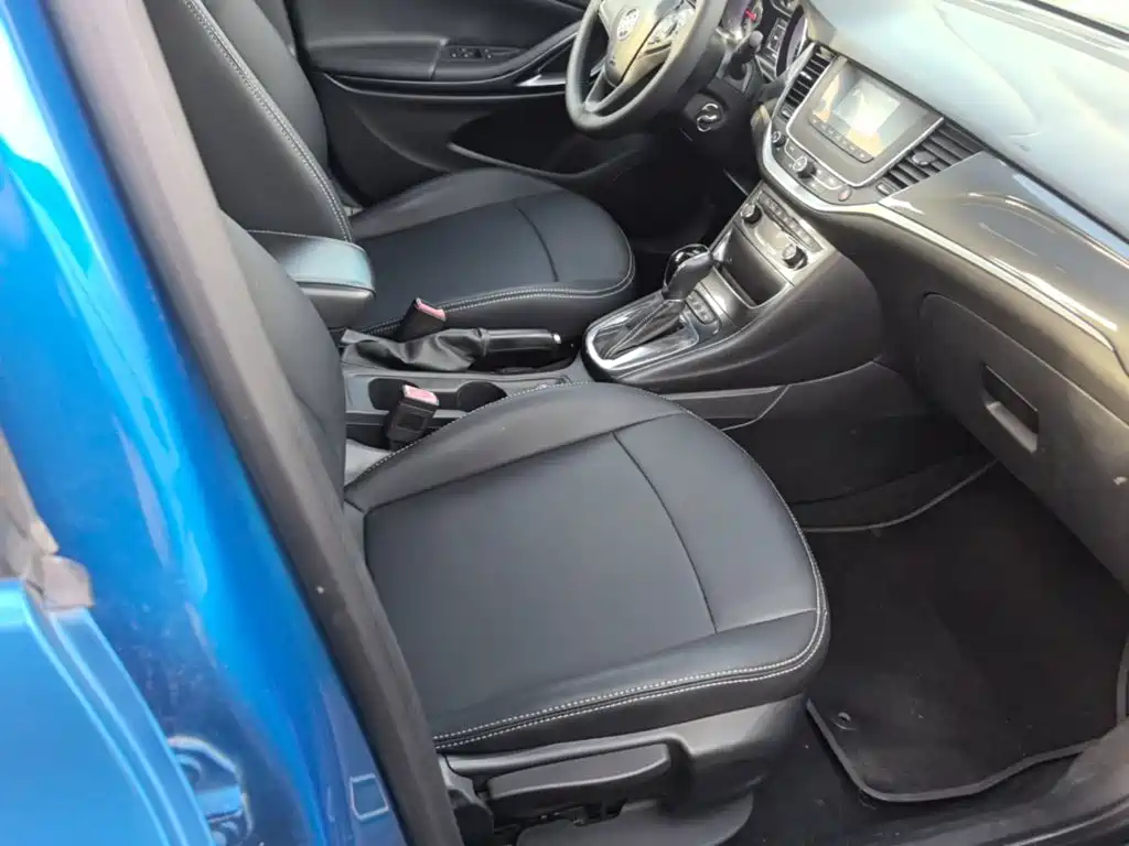 Фото 25 - Buick Verano