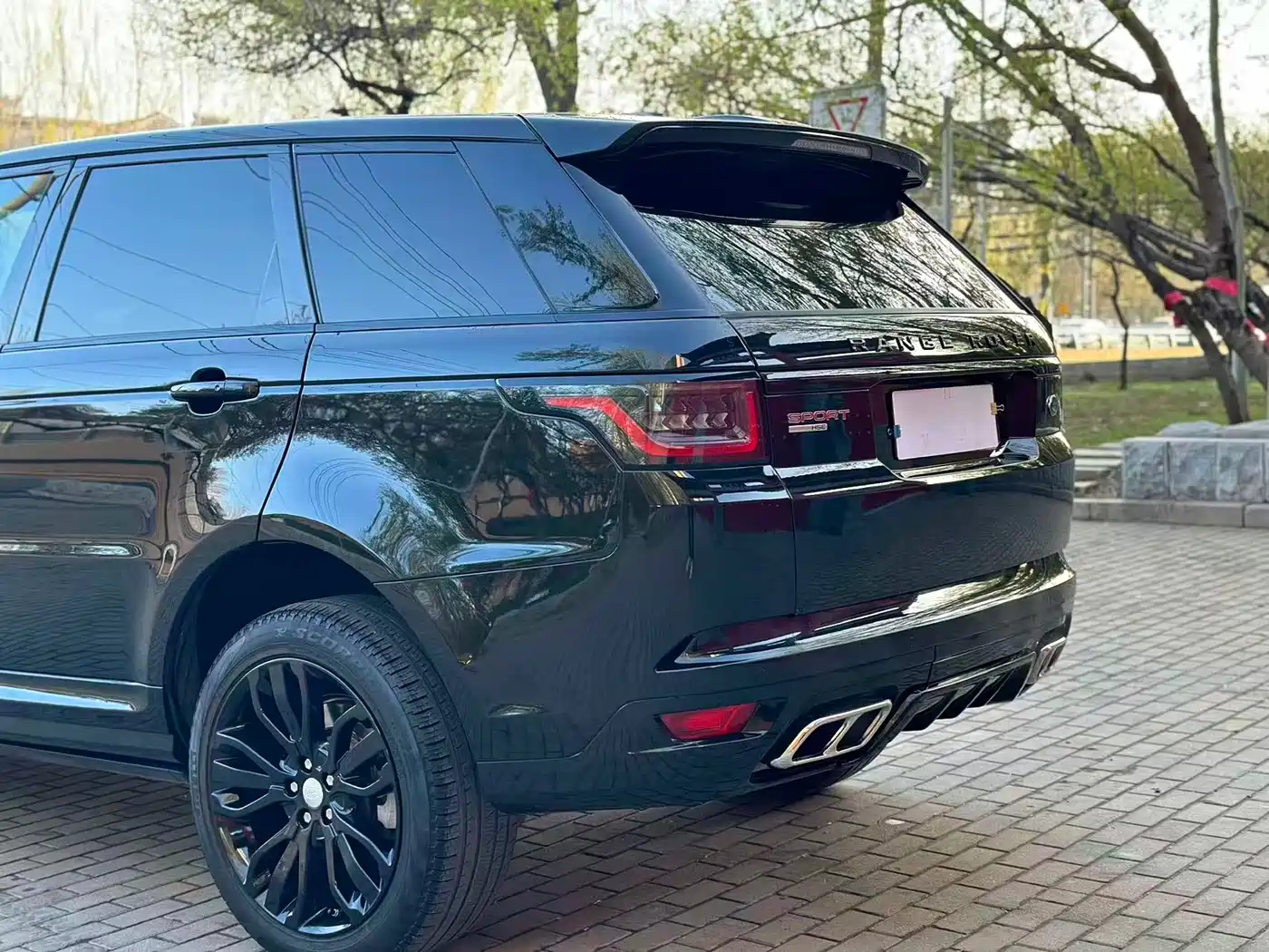 Land Rover Range Rover Sport 2014 3.0 SC V6 HSE фото 16