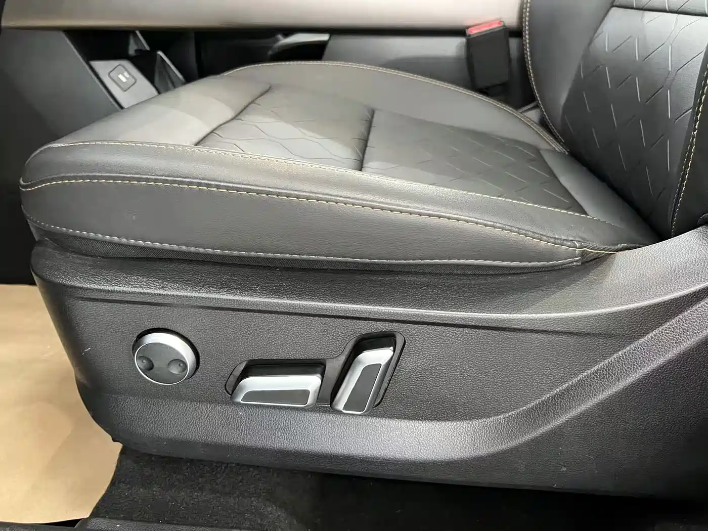 Haval Dargo 2025 2024 Model 1.5T DCT Labrador Edition
