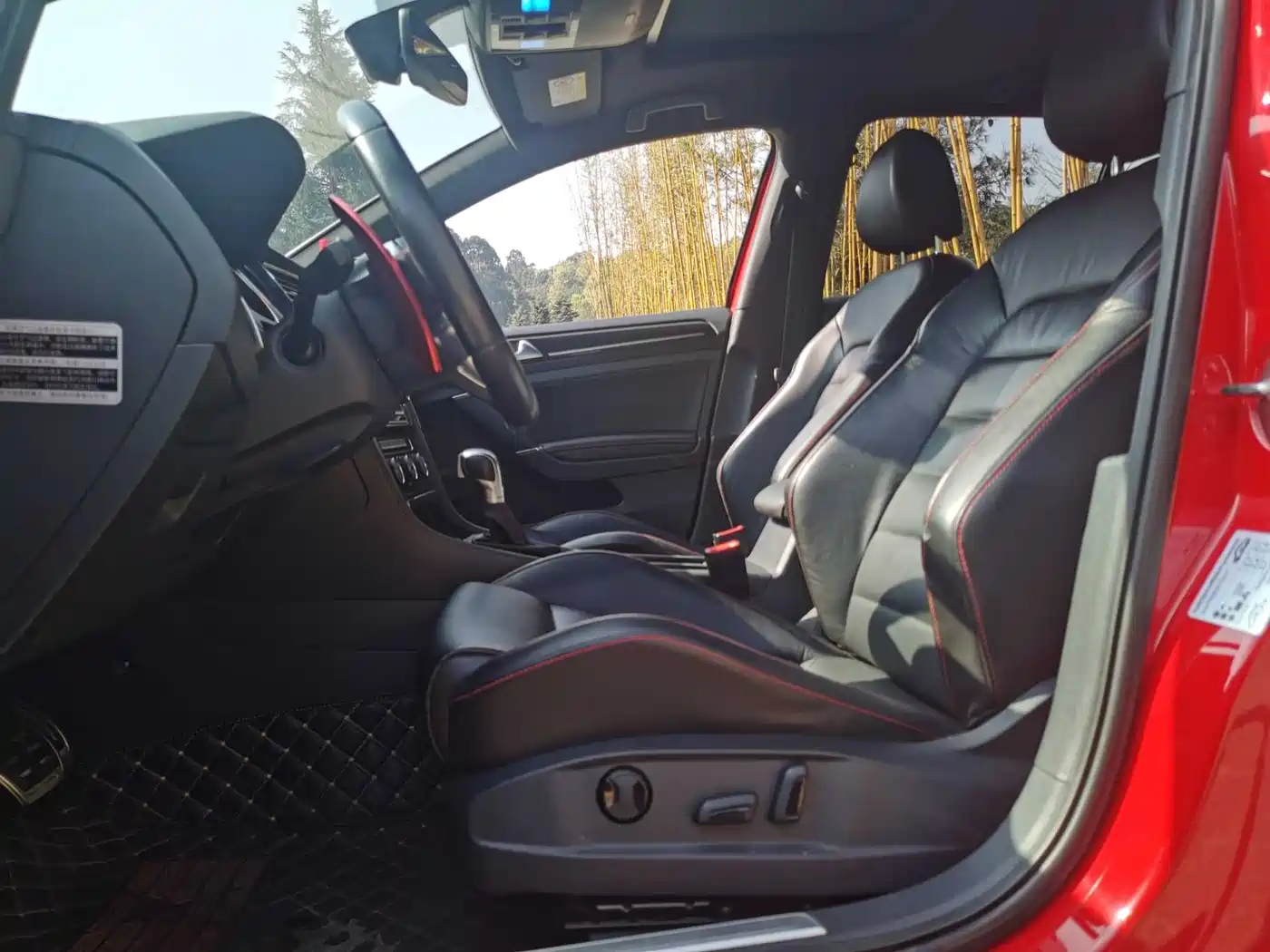 Volkswagen Golf GTI 2016 2.0TSI GTI фото 14