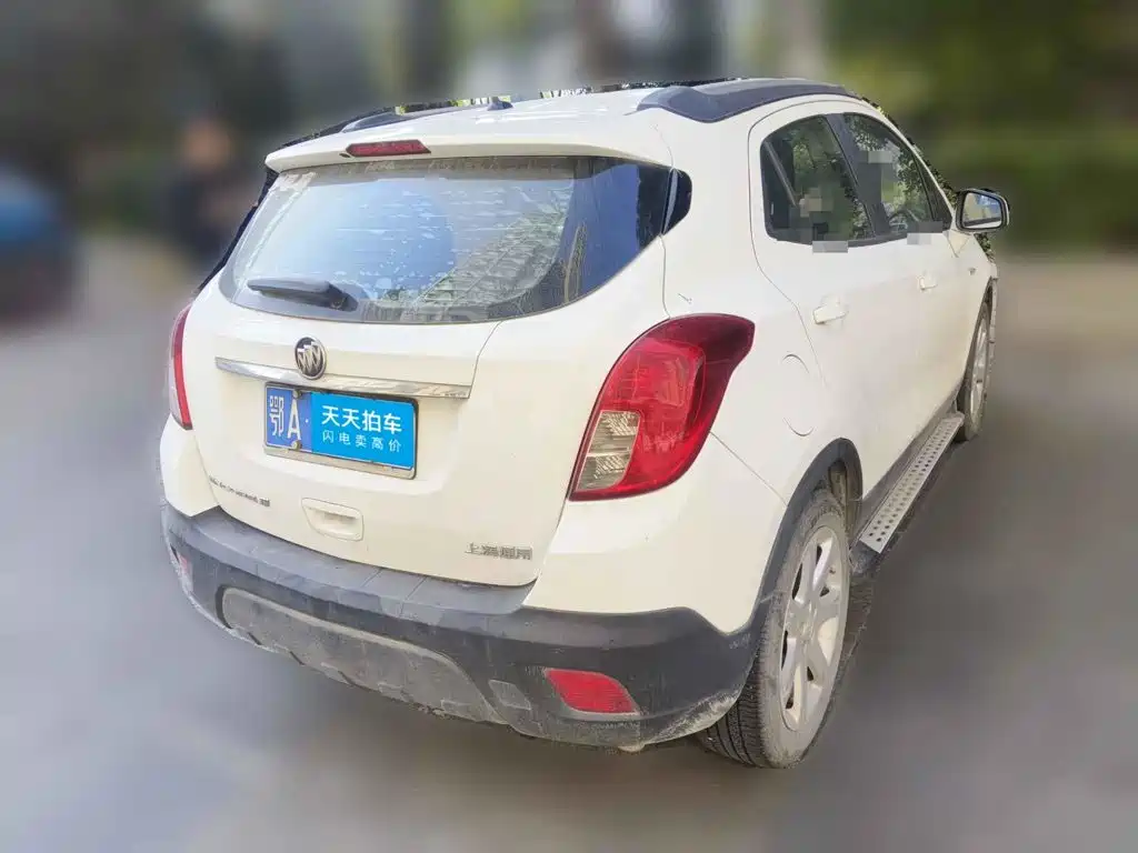 Фото 2 - Buick Encore