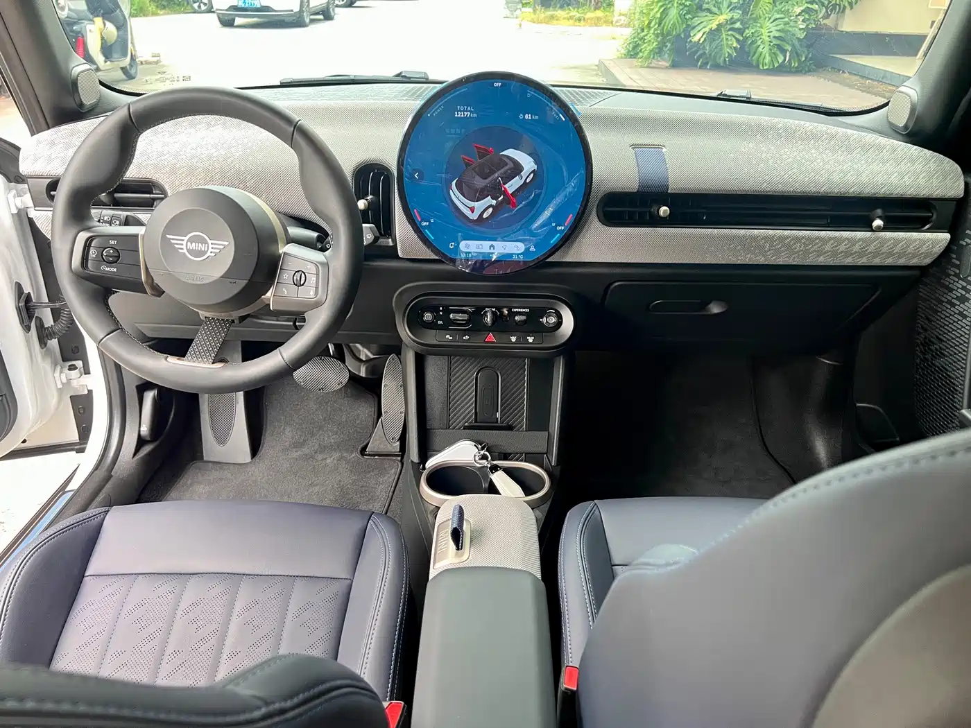 MINI MINI 2025 2025 Model 2.0T COOPER S Artist 5-Door