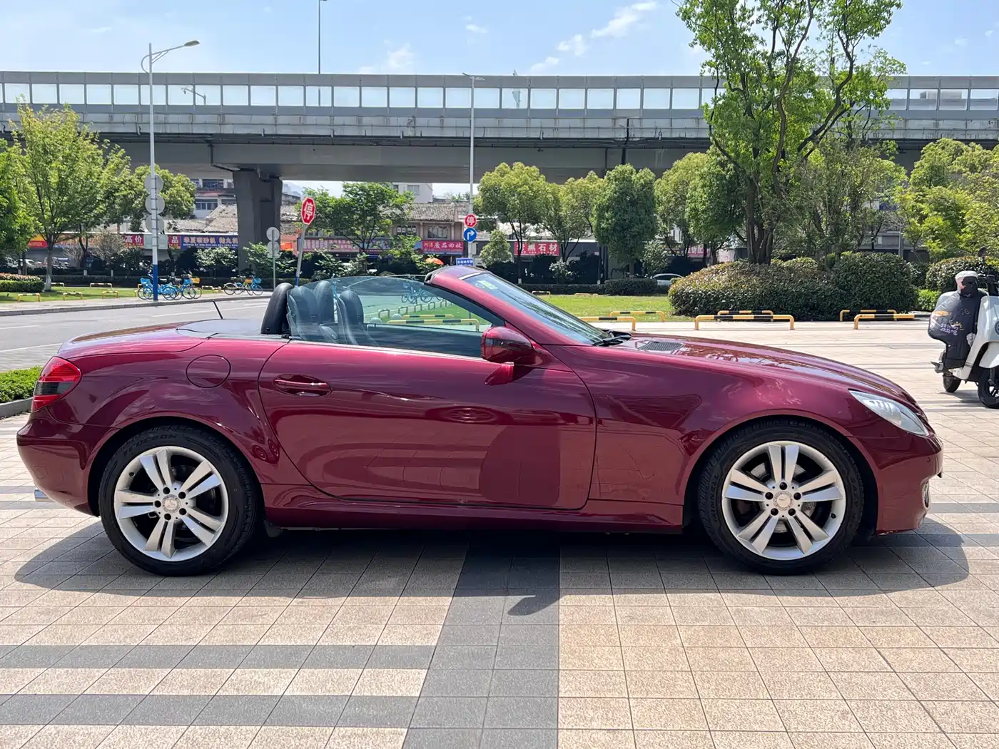 Mercedes-Benz SLK-Class 2010 Model SLK 200K фото 5