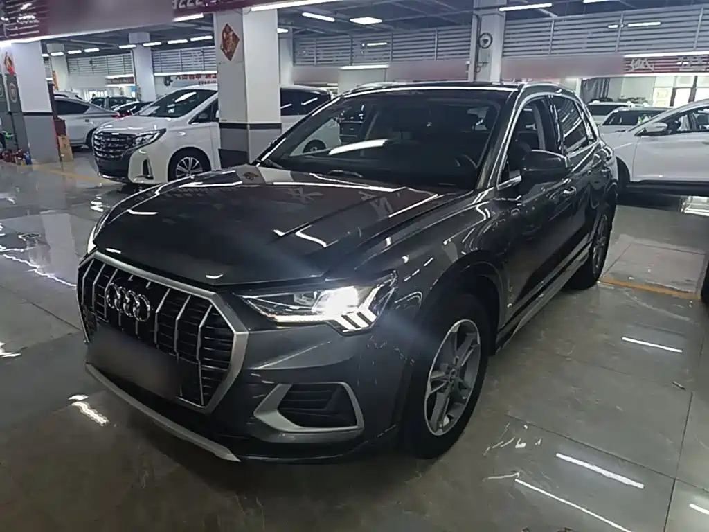 Фото 1 - Audi Q3