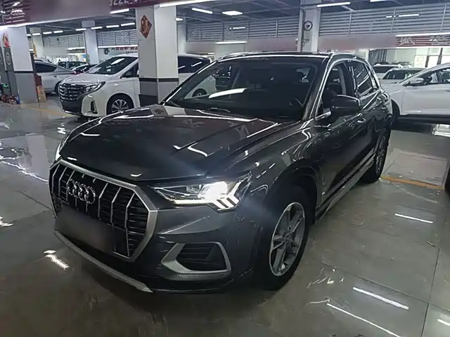 Audi Q3 2021