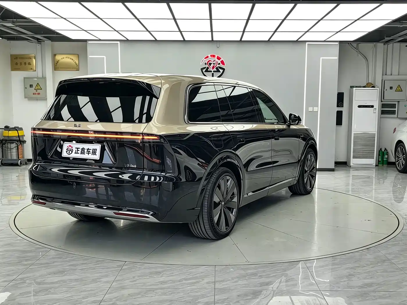 Li Auto Li Xiang L9 2026 2026 Base Model