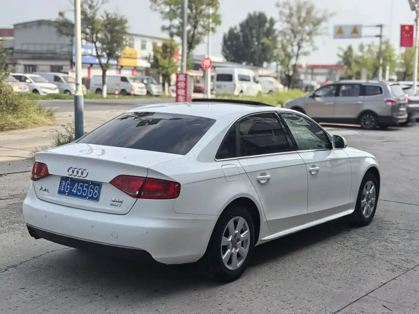 Audi A4L 2011 2011 2.0 TFSI Standard