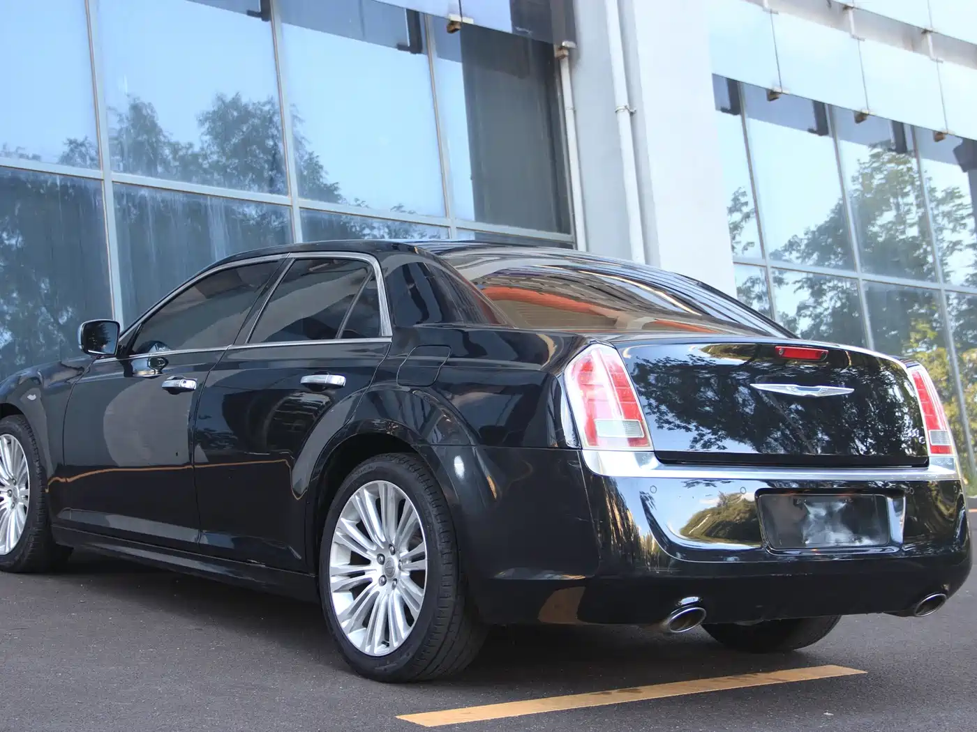 Chrysler 300C (Import) 2016 2014 3.0L Excellence Edition