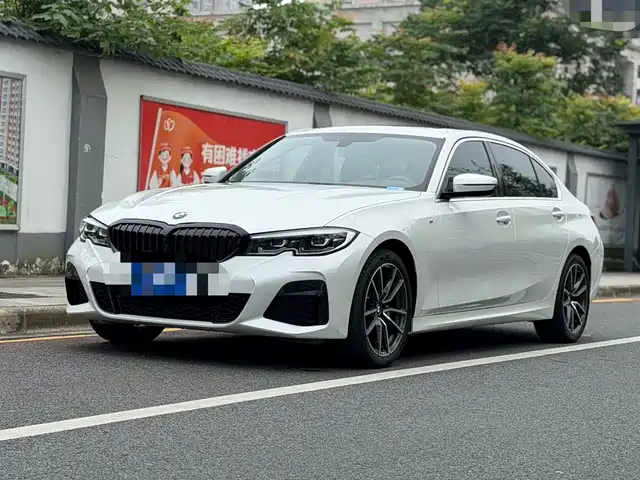 BMW 3 Series 2022 320Li M Sport Package — фото 1