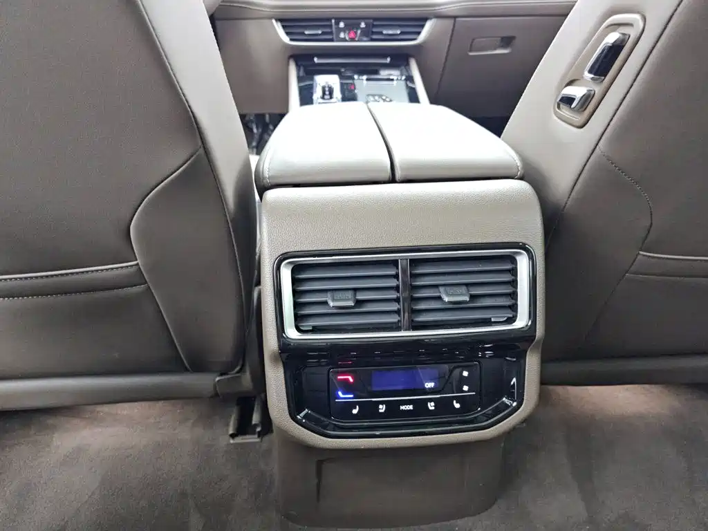 Volkswagen Viloran 2025 2024 380TSI Executive Edition