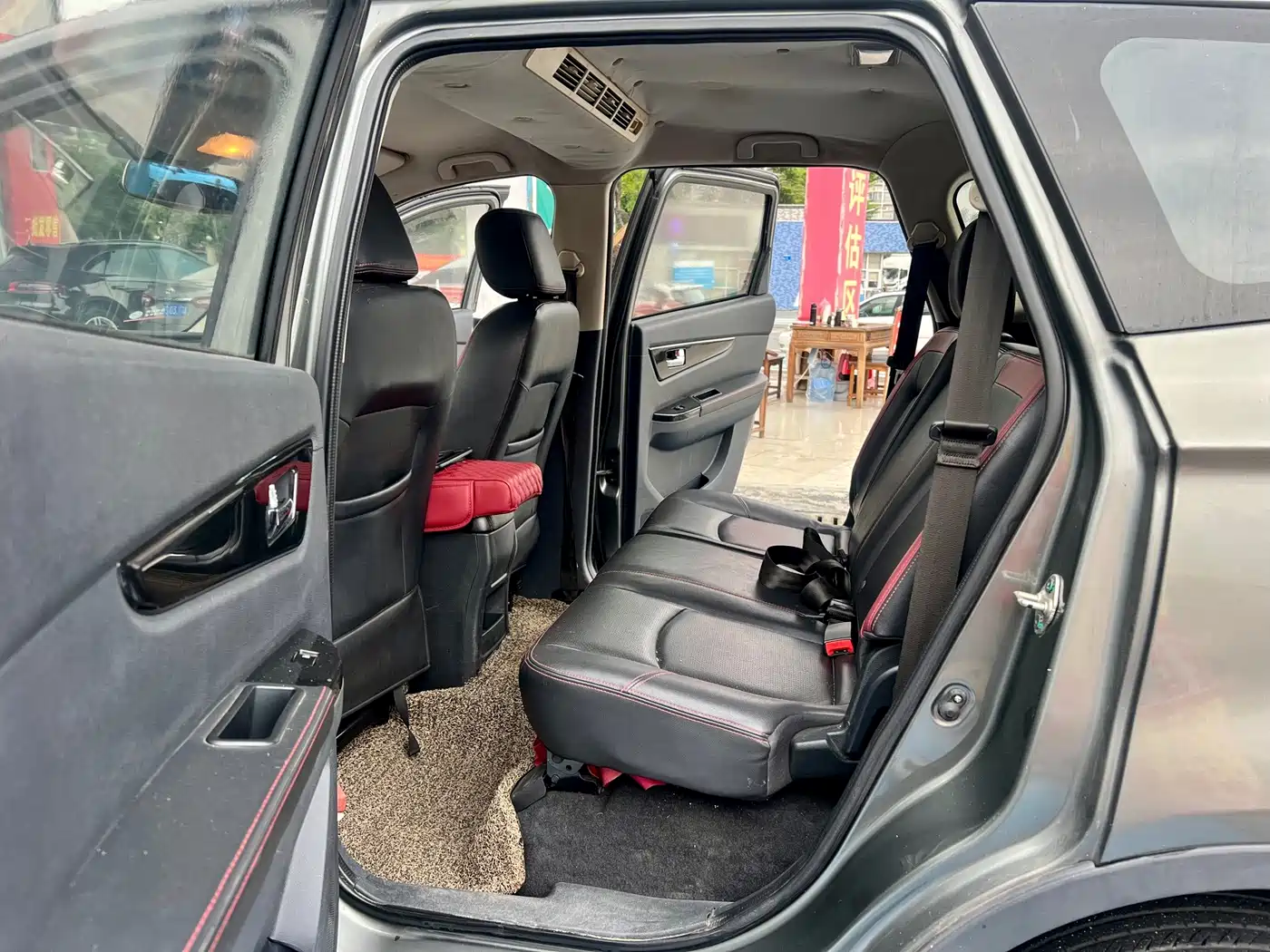 BAIC Huansu S3 2015 2014 1.5L Comfort (China IV)