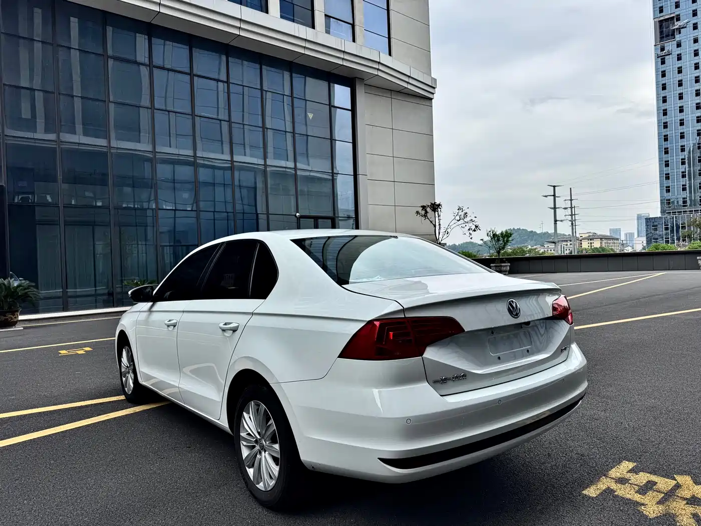 Volkswagen Bora 2019 Bora Legend 1.5L Automatic Fashion China V фото 6