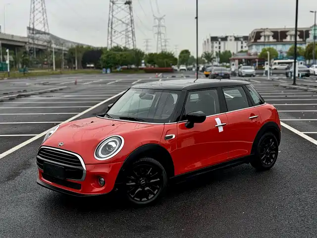MINI 