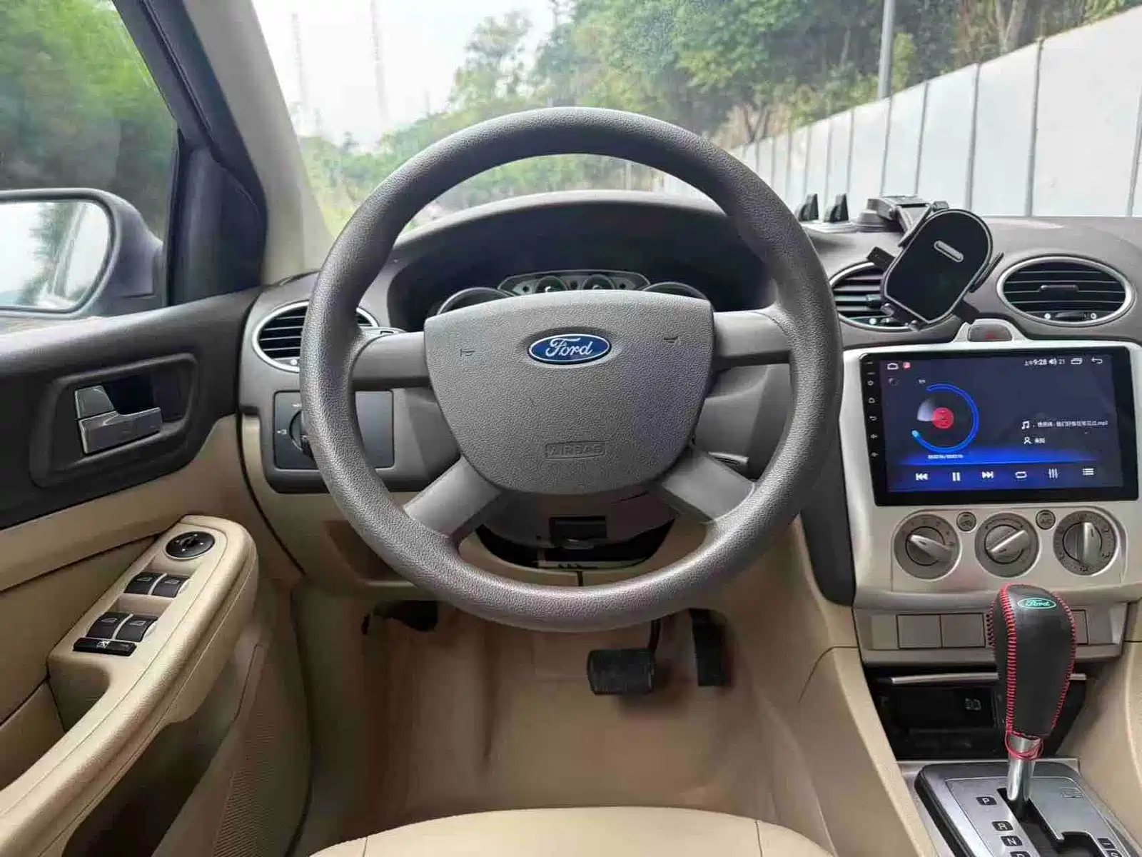 Photo 6 - Ford Focus