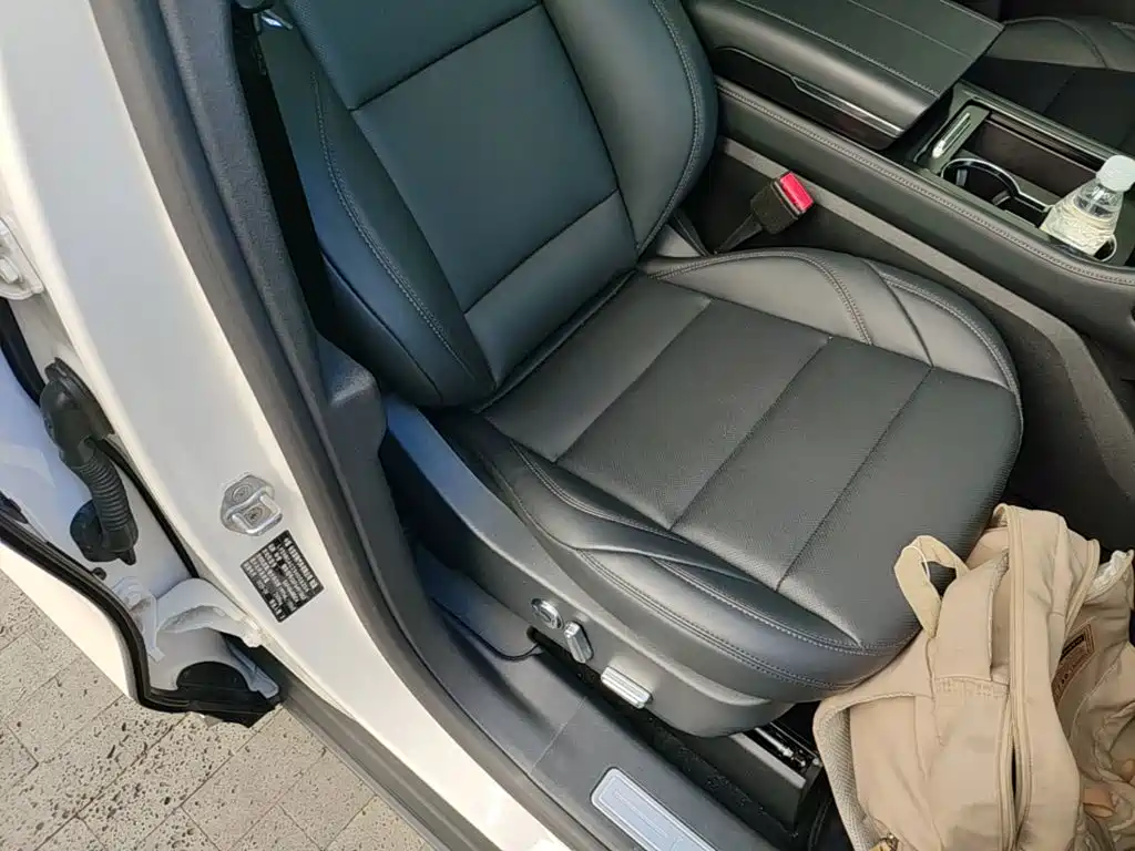 Lincoln Nautilus 2025 2025 2.0T FWD Launch Edition