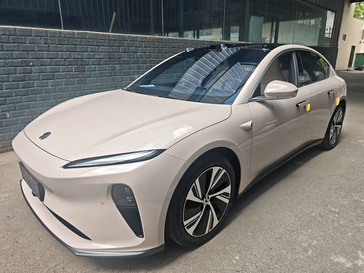 2025 NIO ET5