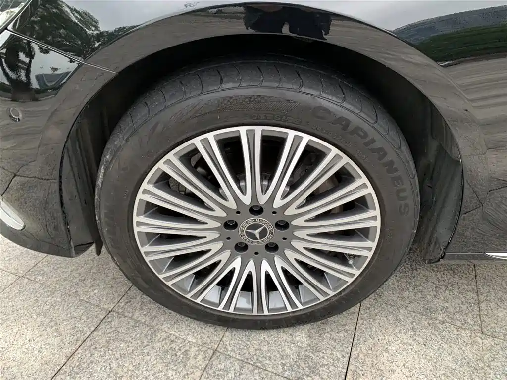 Mercedes-Benz E-Class 2023 E 300 L Fashion фото 21
