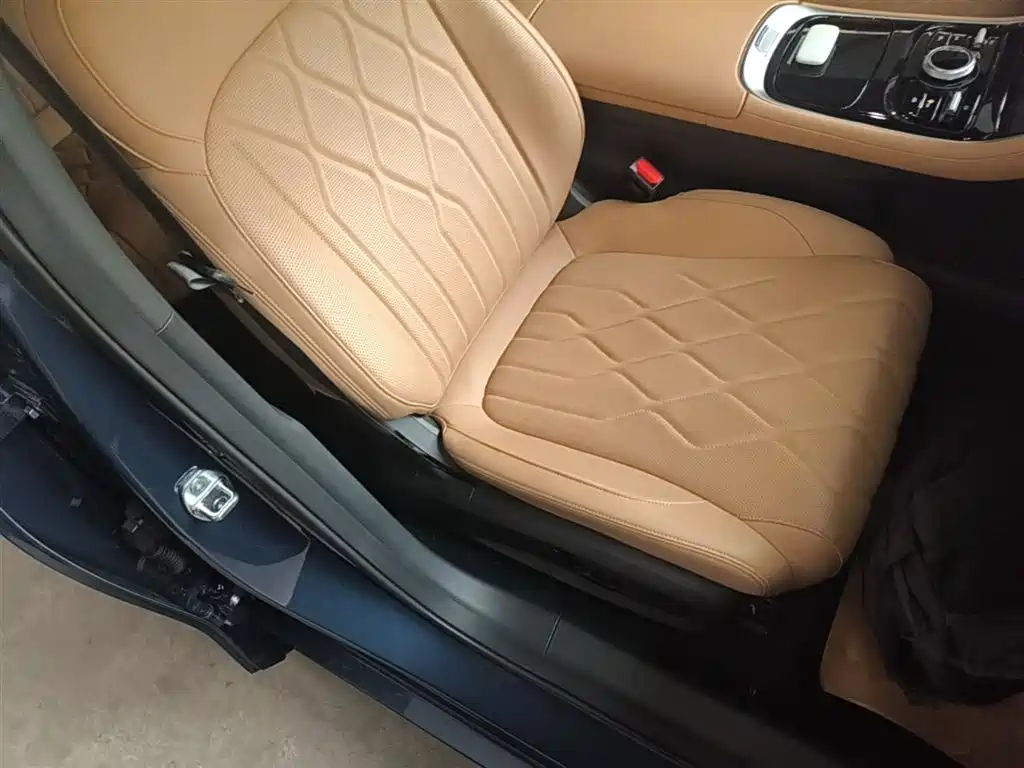 Geely Galaxy Galaxy A7 2025 EM-i фото 25