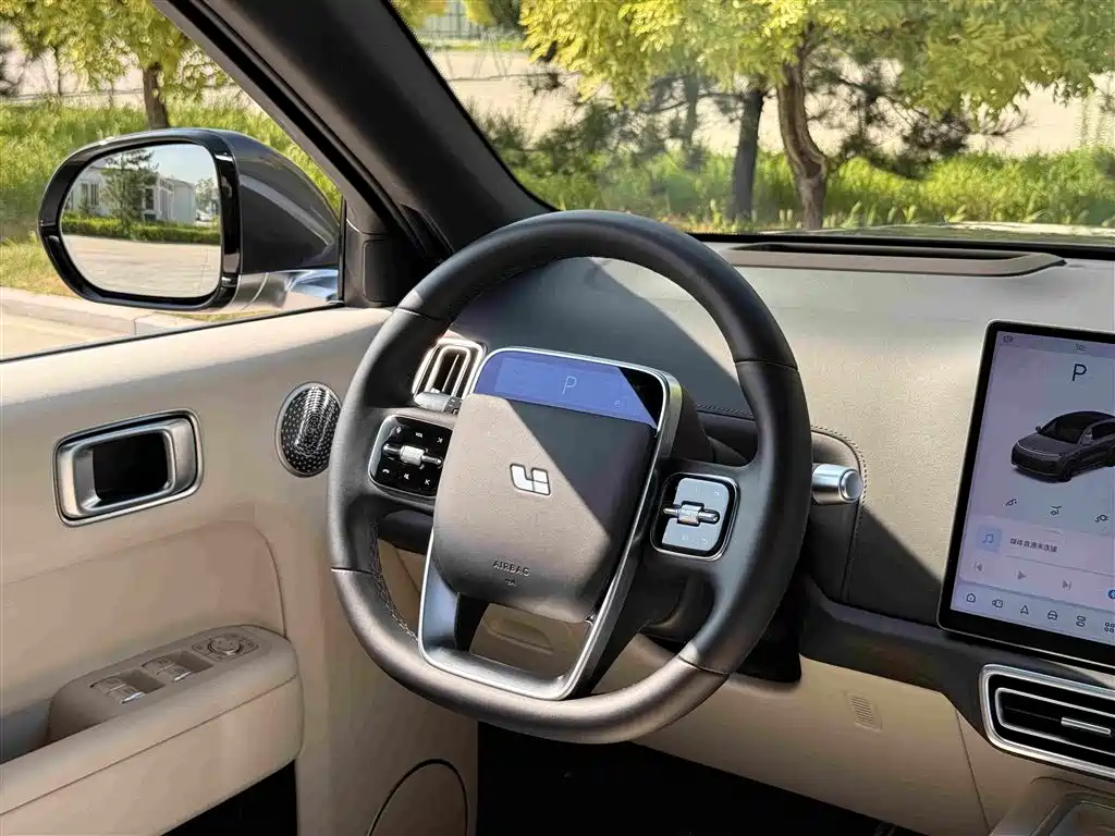 Li Auto Li L8 2025 2025 Ultra Smart Renewal Edition