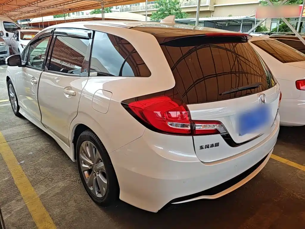 Honda Jade 2018 2017 1.8L Automatic Comfort Edition 5-seater
