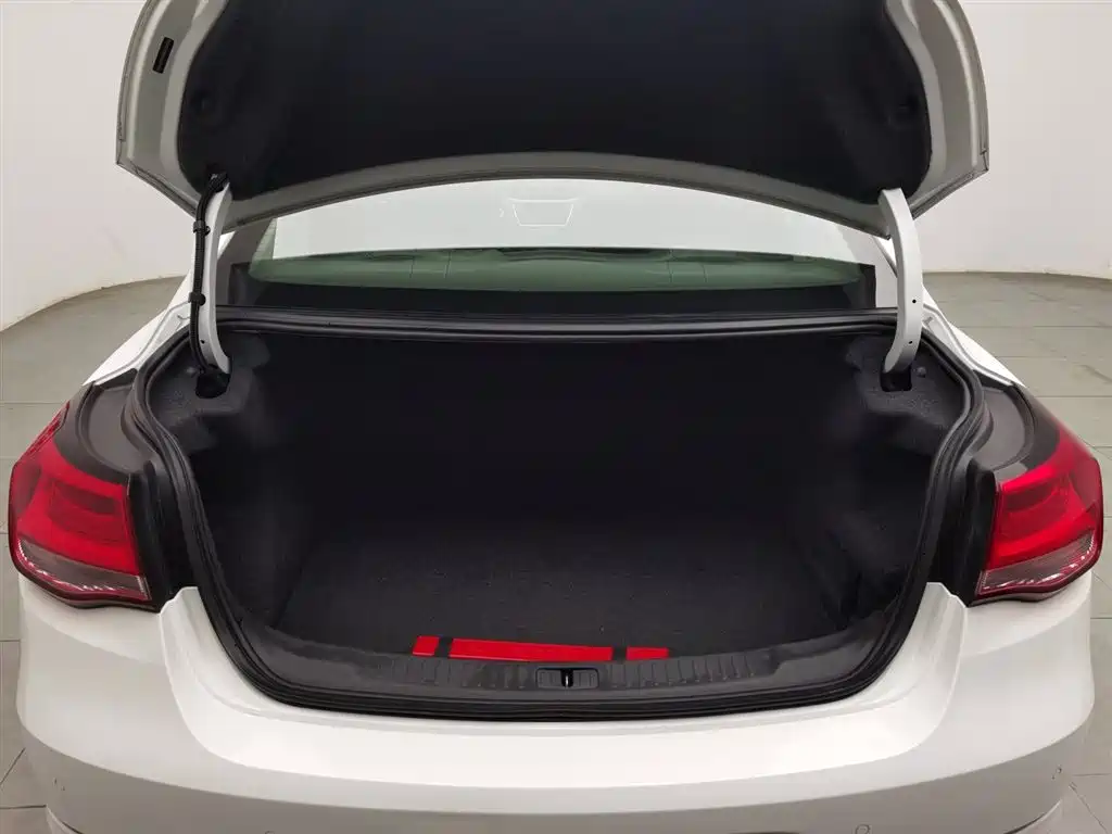 CHEVROLET MAI RUIBAO