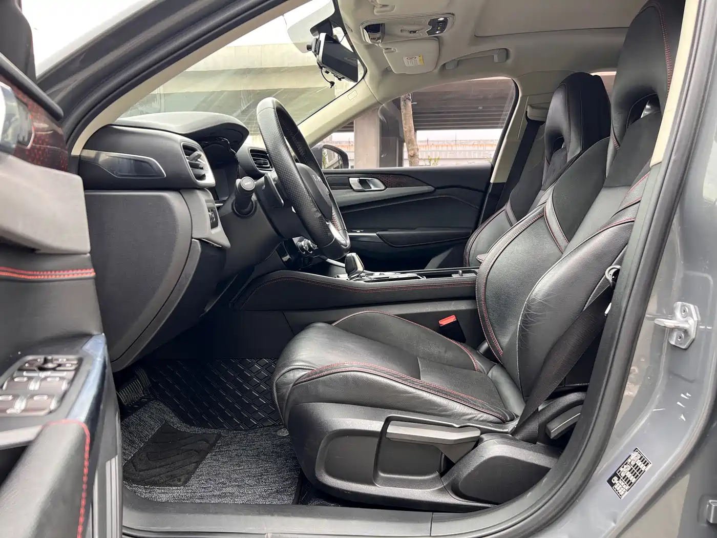 Lynk & Co 02 2018 1.5T DCT 2WD Power Edition China V фото 19