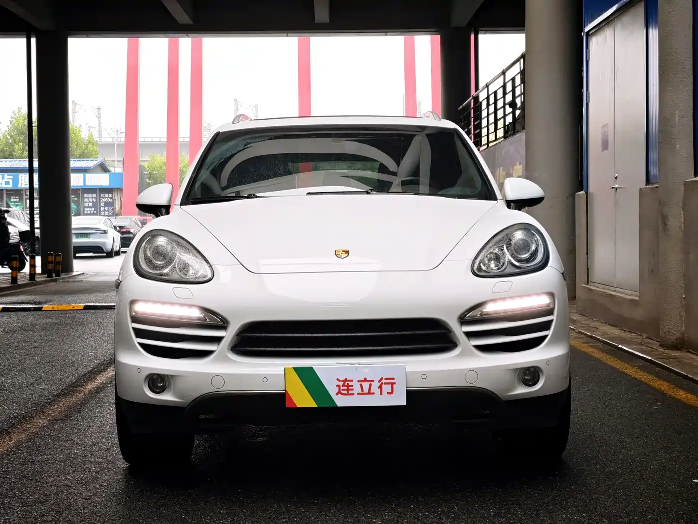Porsche Cayenne 2014 Cayenne Platinum Edition 3.0T фото 2