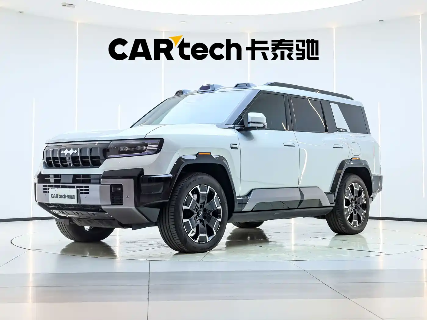 Fang Cheng Bao Leopard 8 2025 2025 Zhiyong Flagship 6-Seater