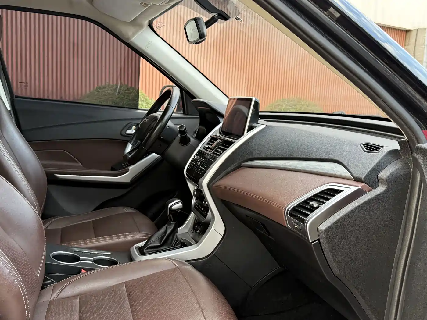 Bisu Auto Bisu T3 2017 2017 Model 1.3T CVT Flagship