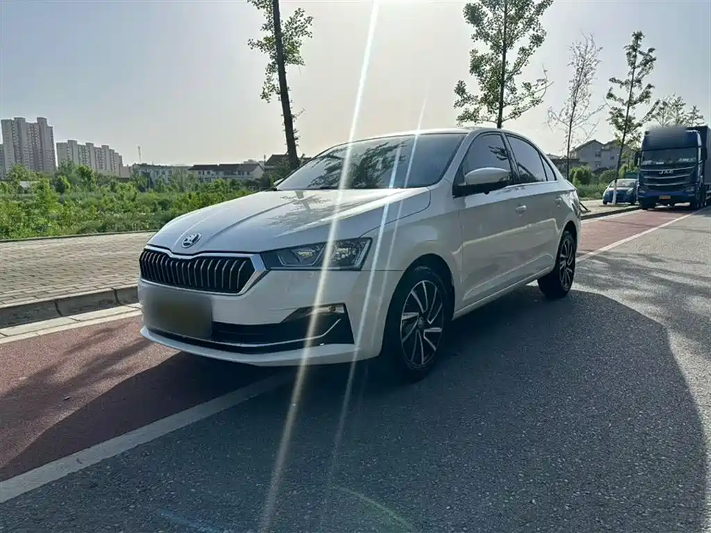 Škoda Rapid 2020 1.5L Manual Comfort