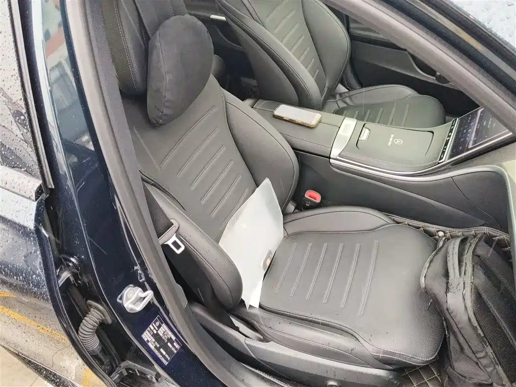 Mercedes-Benz C-Class 2023 Facelift II C 260 L Night Edition фото 19