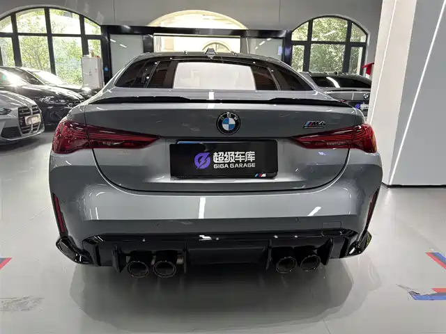 BMW M4 2024 BMW M4 Coupe M xDrive Competition — фото 5