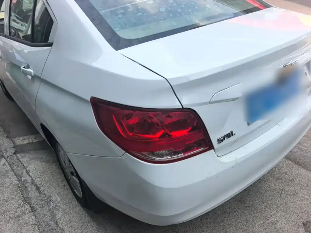 Chevrolet Sail 2017 2016 Sail 3 1.3L Manual Comfort Sunroof Edition