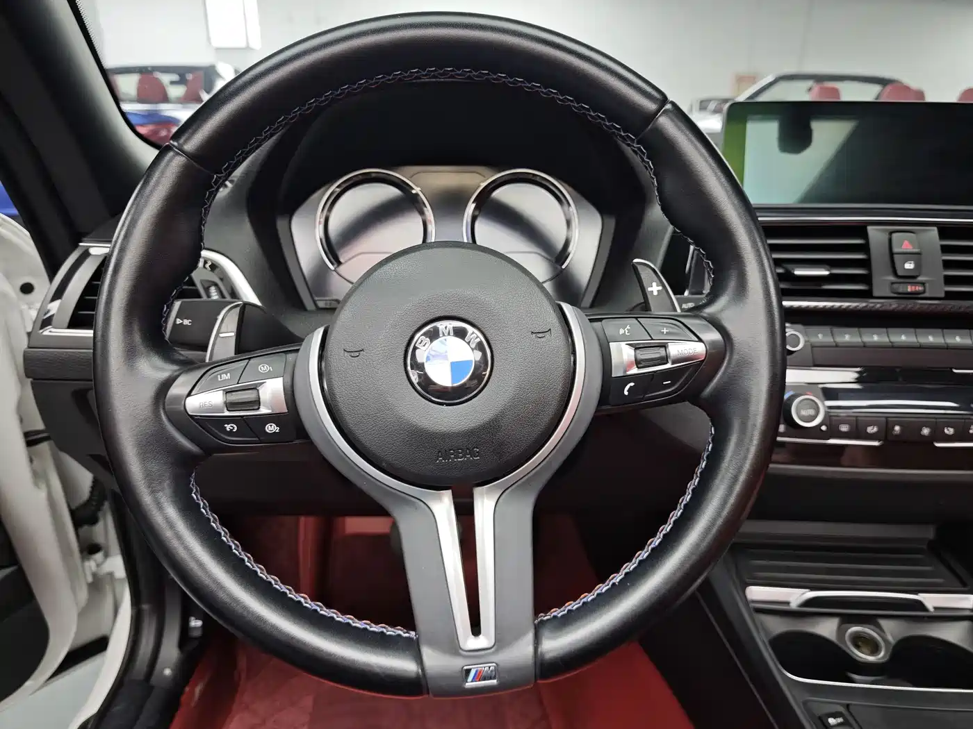 BMW 2 Series (Import) 2019 225i Convertible Coupe Sport Design Package фото 5