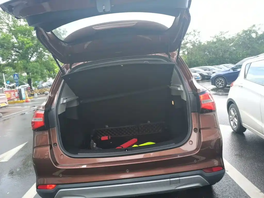 Roewe RX3 2020 2020 1.6L CVT 4G Ultra Comfort Flagship