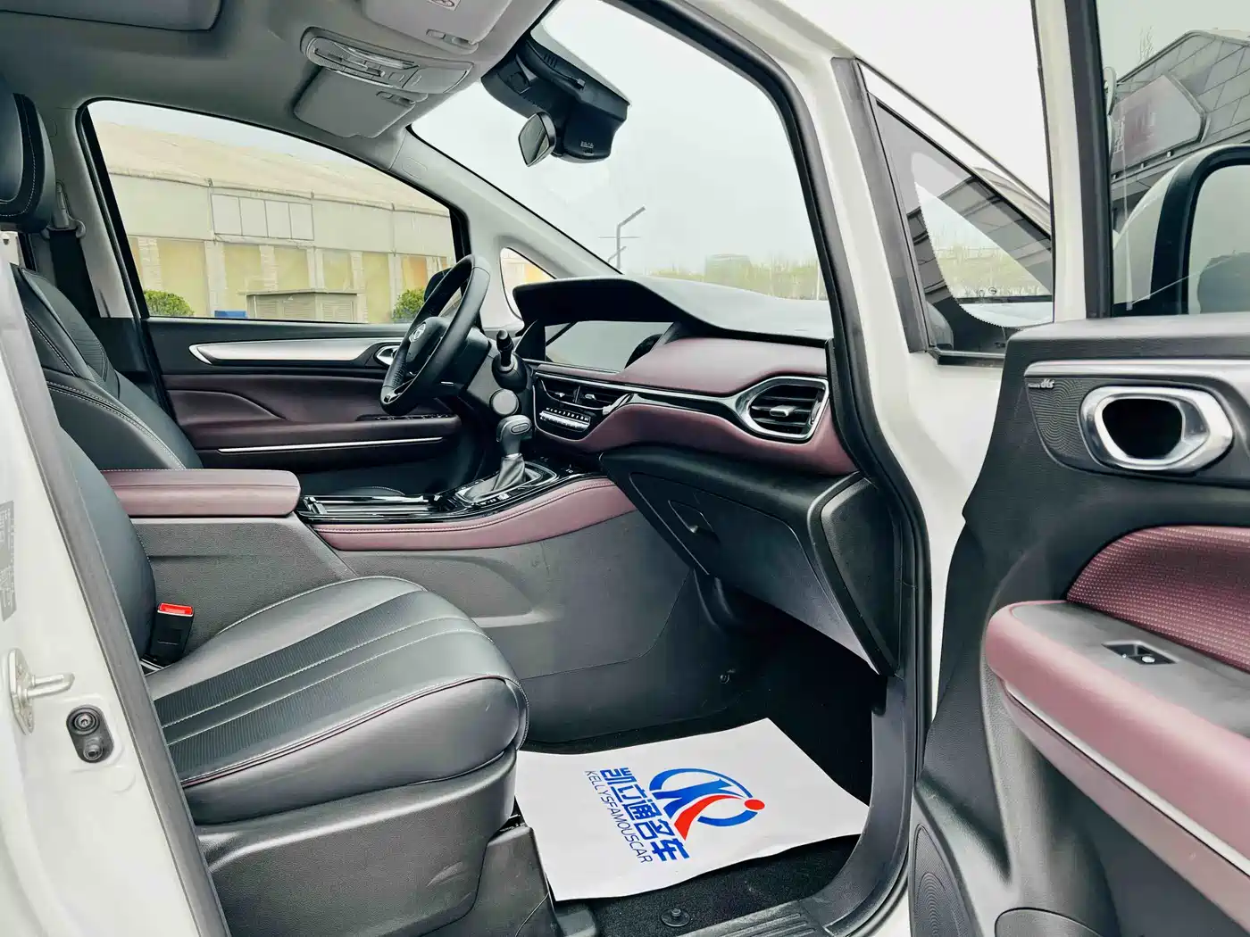 GAC Trumpchi Trumpchi M6 2023 PRO 270T DCT Luxury Edition фото 13