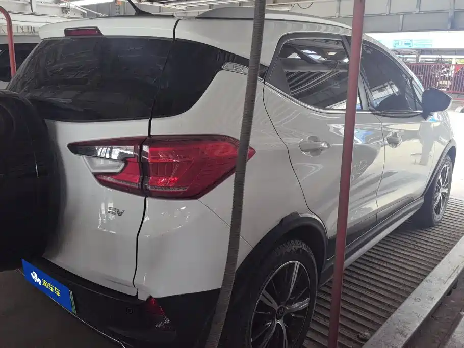 BYD Yuan New Energy 2020 2019 EV535 High Energy Navigation Edition