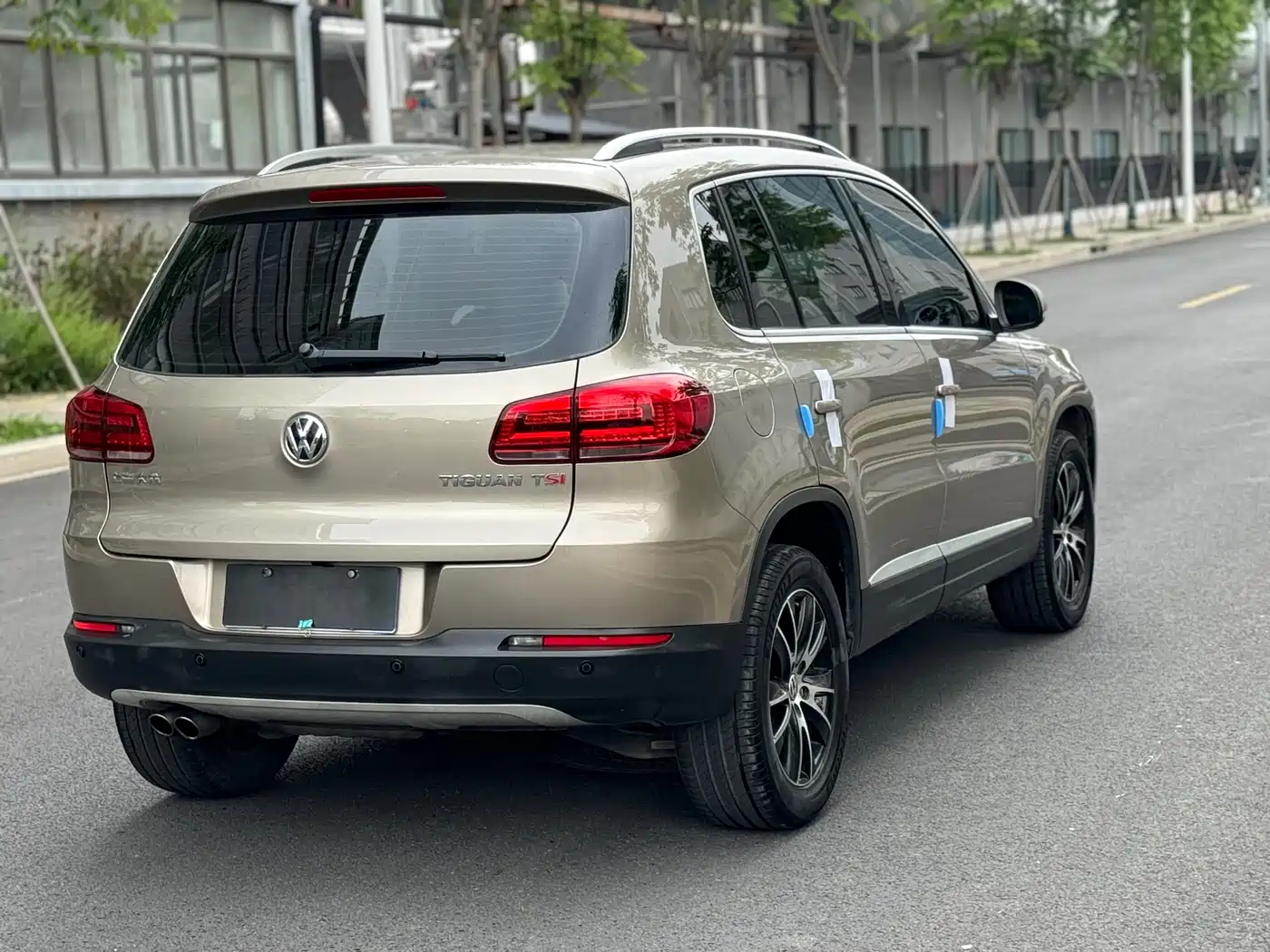 Volkswagen Tiguan 2015 1.8TSI Automatic 2WD Highline фото 10
