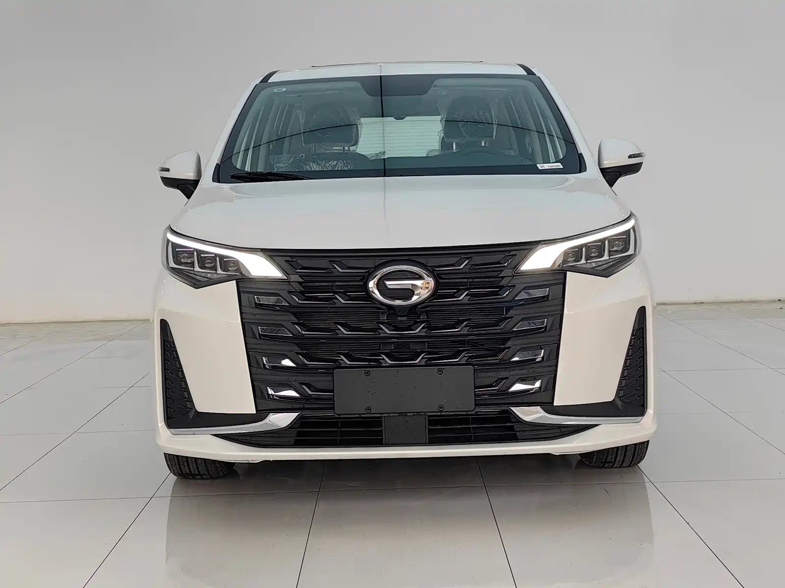 Фото 2 - GAC Trumpchi Trumpchi M6