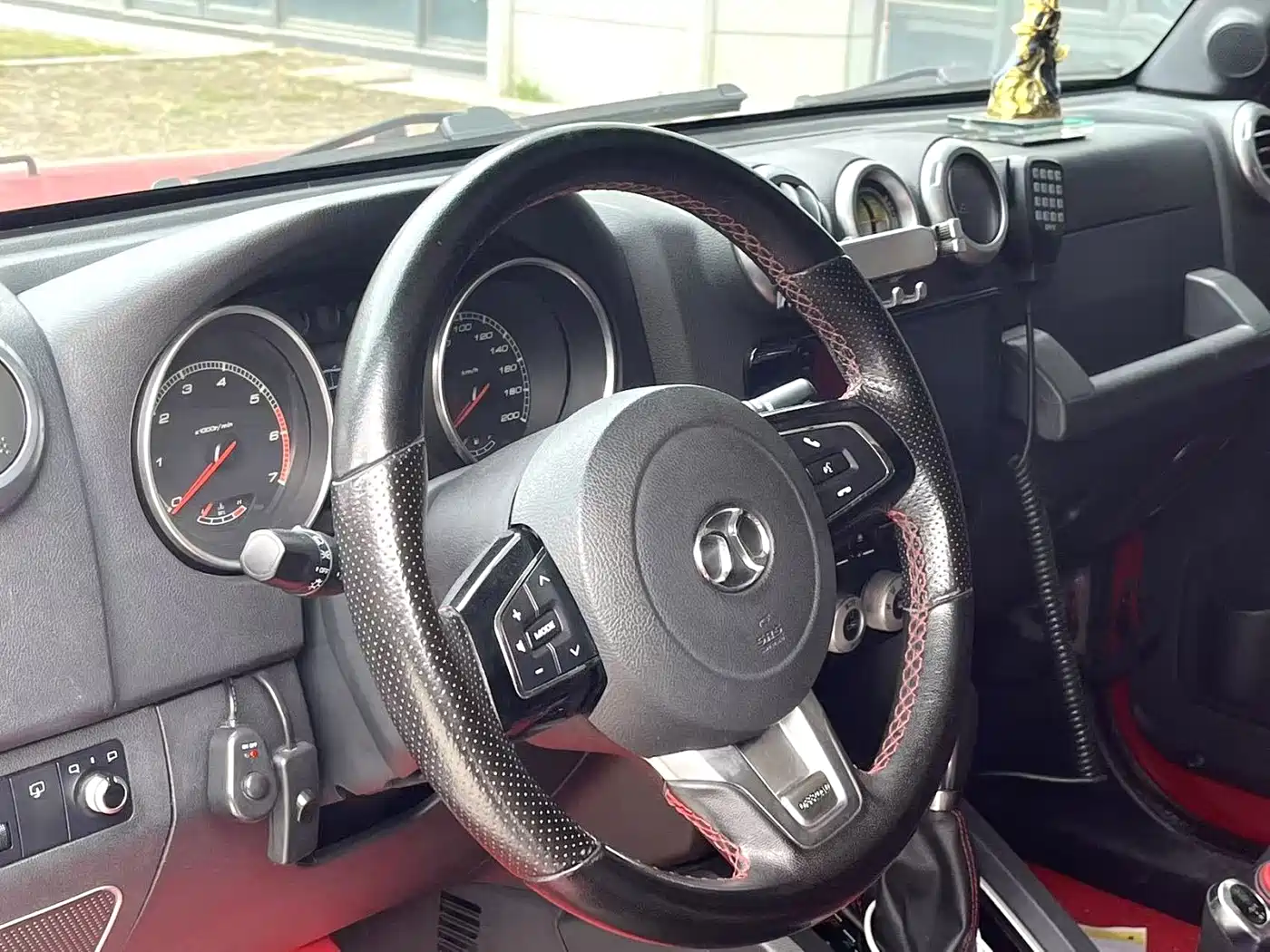 BAIC ORV Beijing Offroad BJ40 2016 Model 40L 2.3T Automatic 4WD Exclusive фото 4