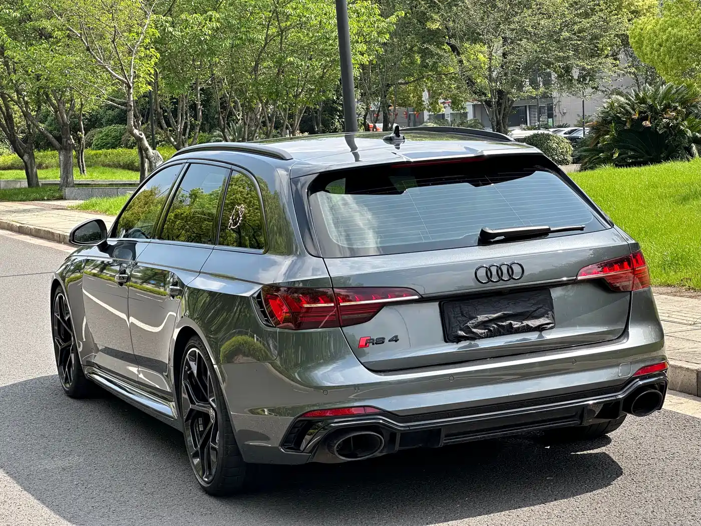 Audi RS 4 2024 RS4 Avant Ignition Edition фото 3