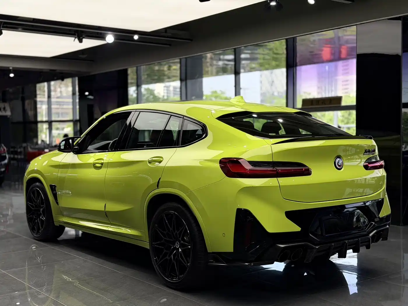 BMW X4M